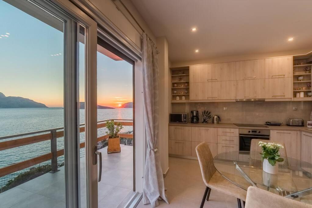 Sunset Dreams Spyros Apartment Skaliá Екстериор снимка