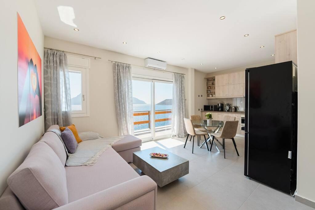Sunset Dreams Spyros Apartment Skaliá Екстериор снимка