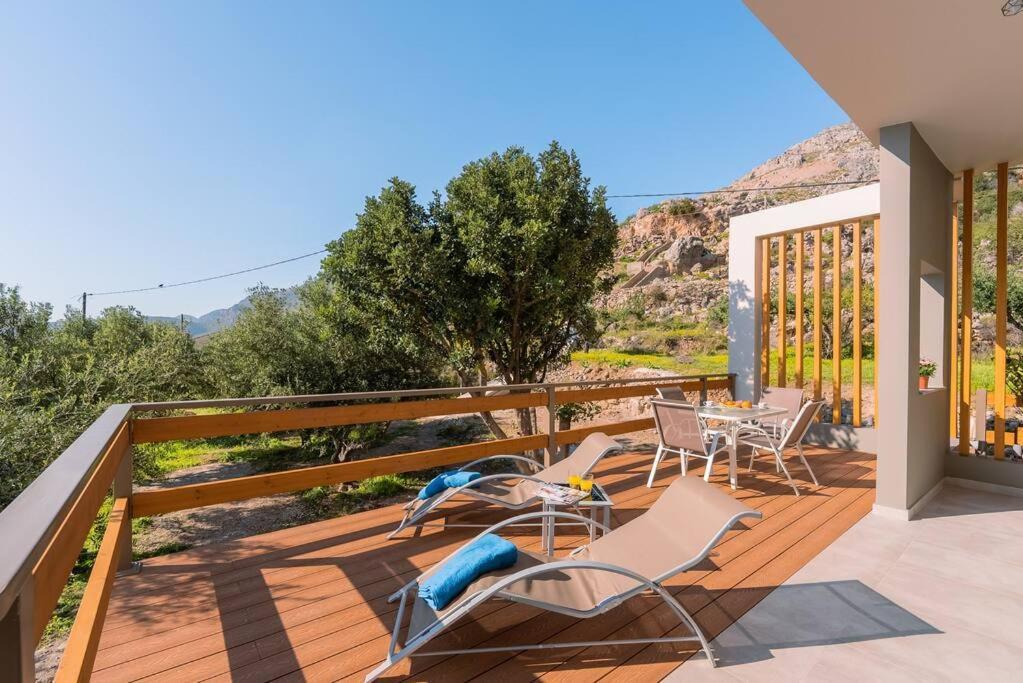 Sunset Dreams Spyros Apartment Skaliá Екстериор снимка